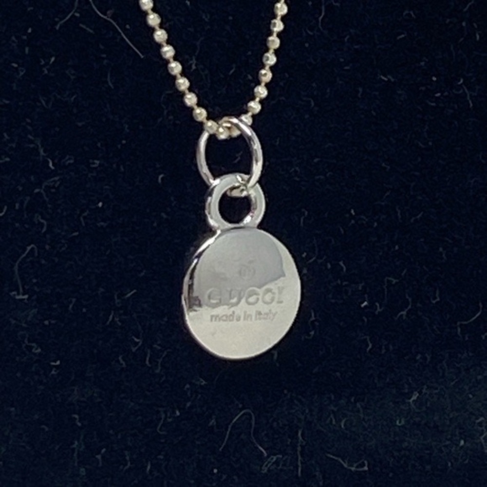 Gucci Made in Italy Silver Small Round Pendant on Sterling Silver 925 chain. - Picture 4 of 10